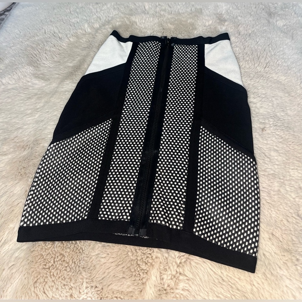 Bebe Pencil Women’s Skirt Black And White Size Small - Picture 3 of 11